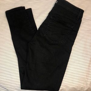 Black skinny jeans